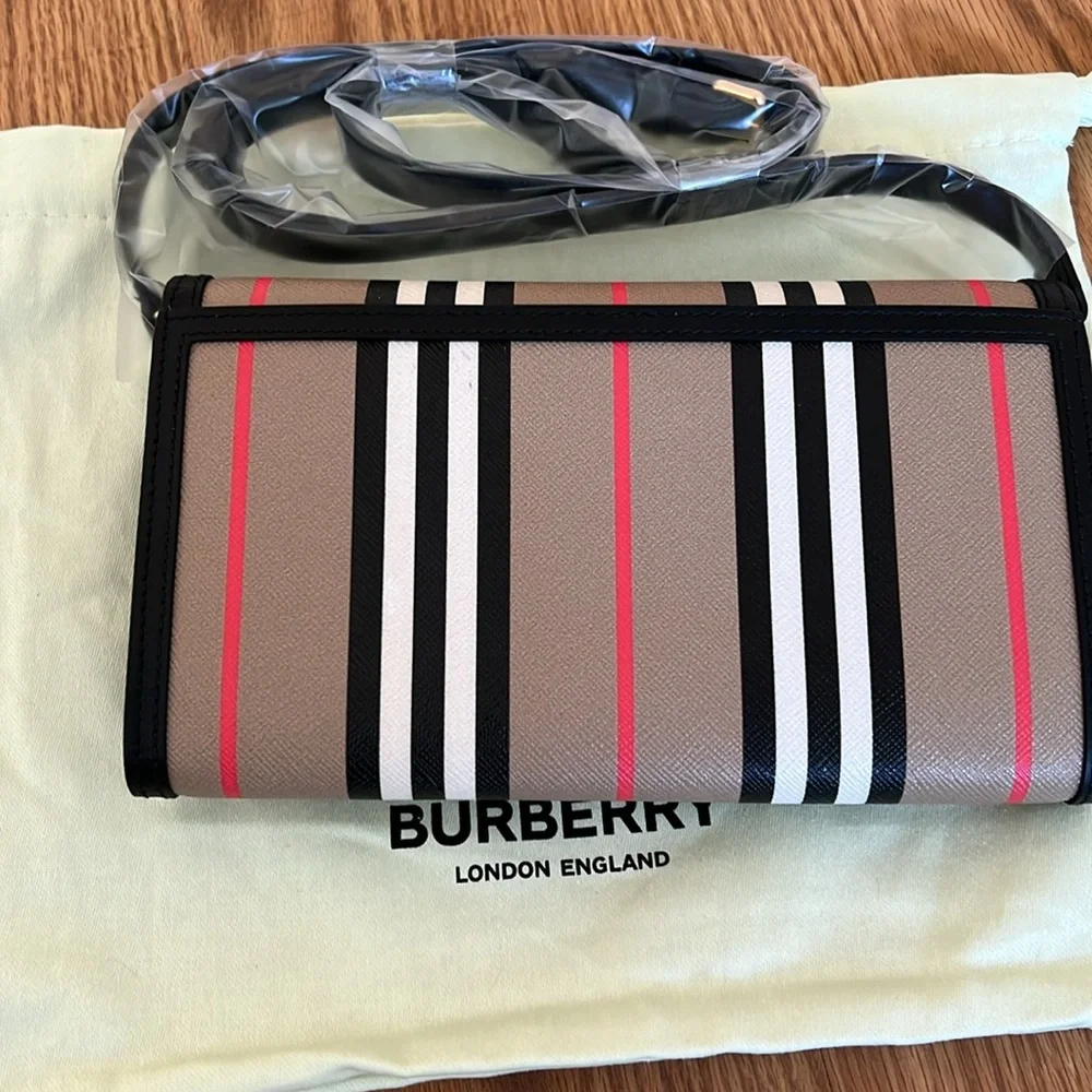 Burberry Hannah crossbody